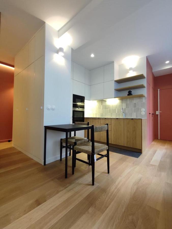Suite Confortable Sur Le Canal Saint-Martin / Republique 파리 외부 사진